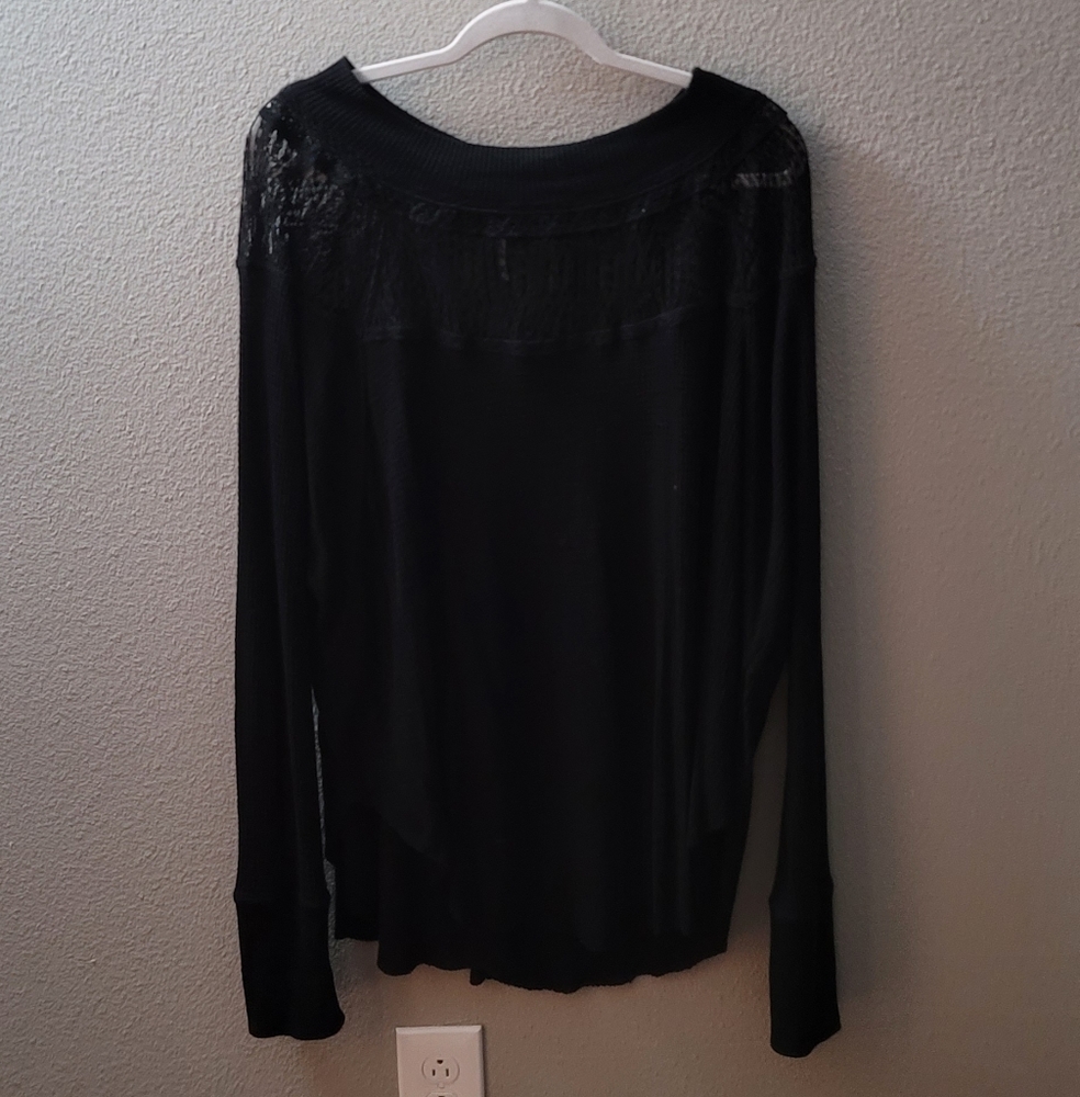Black and lace long sleeves